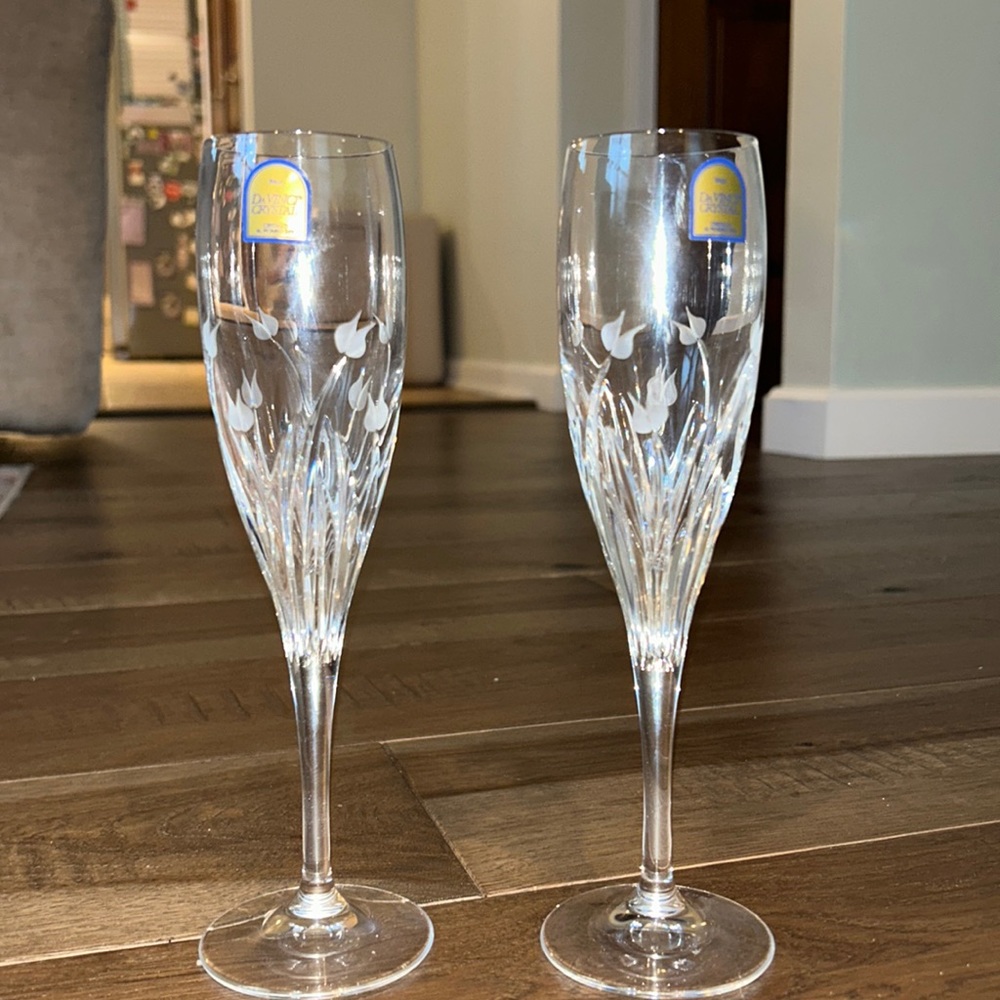Crystal etched champagne flutes. Set of 2
